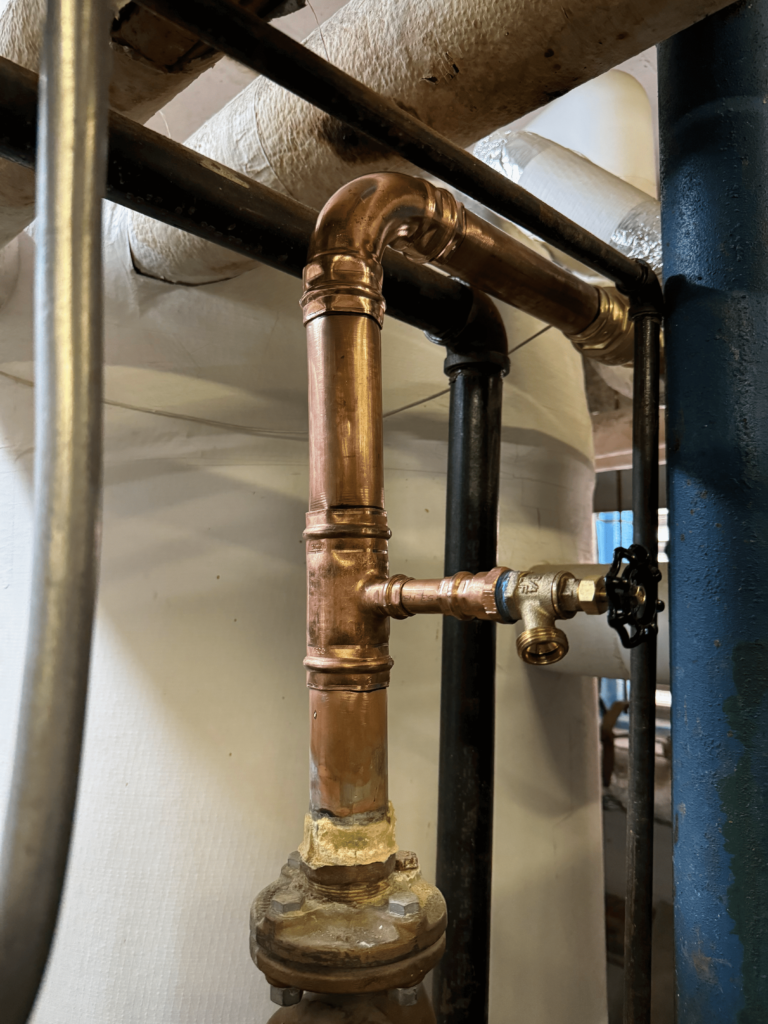 257570AF-9426-4D5F-9523-A33F0324D991