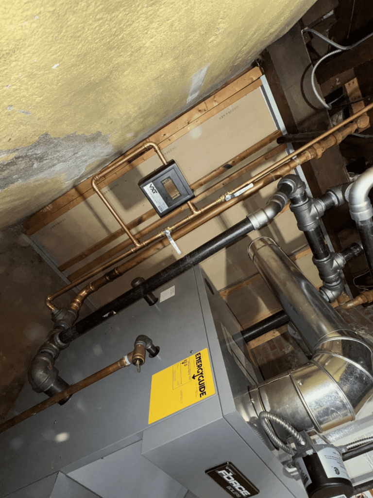 921E30D7-76A0-45AF-9CD2-2EA63786C13F